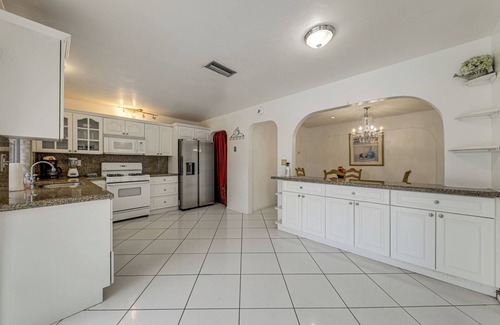 Miramar Casa | Canal-Front Gem w/Pool: 3 Mi to Hard Rock Stadium