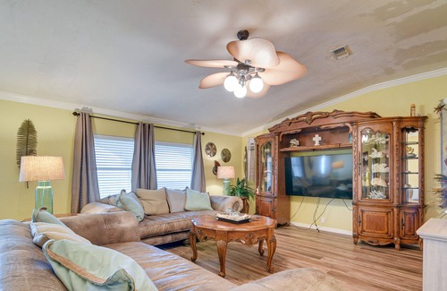 Port Bolivar Casa | Canal-Front Gilchrist Home w/ Pool - Walk to Beach