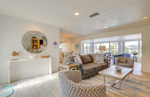 Bay Colony Casa | Canal-Front Haven Pool, Dock and Lanai in Palmetto