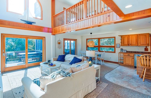 Brigands' Bay Casa | Canal-front home w/game room, private washer/dryer, WiFi, deck