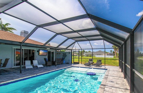 Trafalgar Casa | Canal Front, Private Pool, Cape No Fear