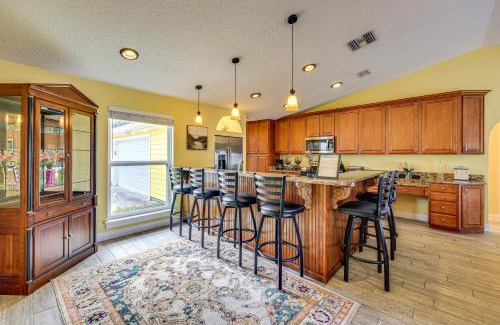 Isle of Palms Casa | Canal-Front Retreat 4 Mi to Jacksonville Beach!