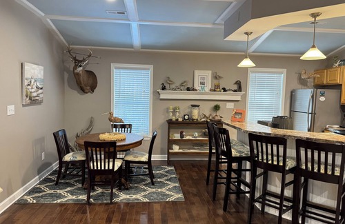 Morehead City Apartamento | Canal Retreat -Full apartment – 15 minutes to Beaufort – 12 minutes to Havelock