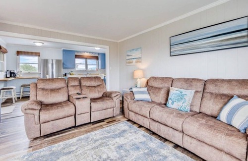 Frisco Casa | Canalfront Home - Frisco - New 2023 Dog friendly for a fee.