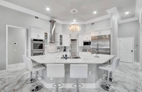 Apollo Beach Casa | Canalfront Luxury Retreat in Apollo Beach with Dock