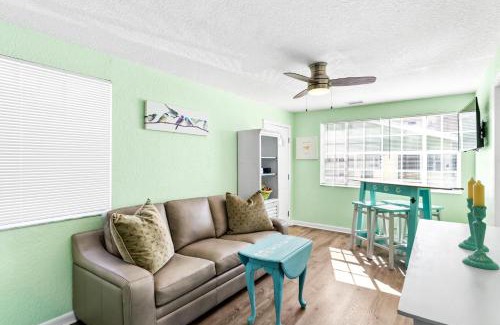Indian Shores Casa | Canary Beach Cottage