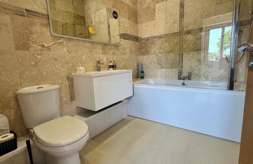 Canaston Wood Cama Y Desayuno | Canaston Oaks