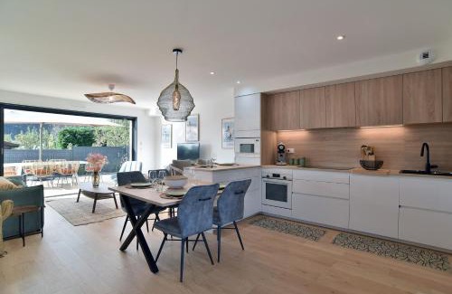 Cancale Casa | Cancale à la plage - Maison avec terrasse pour 6