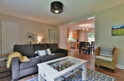 Oakley Casa | Candlestick