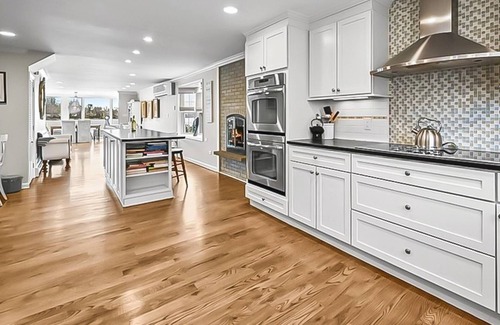 New Fairfield Casa | Candlewood Lakefront - Dock, kayaks, Fire Pit