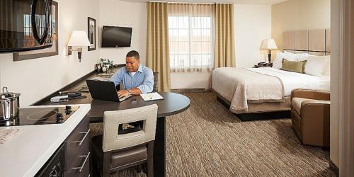 Hurst Hotel | Candlewood Suites DFW West - Hurst by IHG