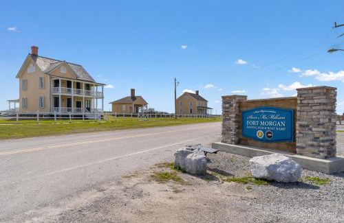 Morgantown Casa | Candy Land by Vacation Homes Collection