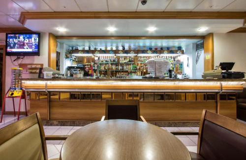 Qawra Hotel | Canifor Hotel