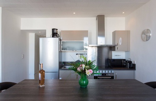 Le Suquet Apartamento | CENTRO DE CANNES, CONGRESO IDEAL, VACACIONES, APARTAMENTO MODERNO FRENTE AL PUERTO ANTIGUO