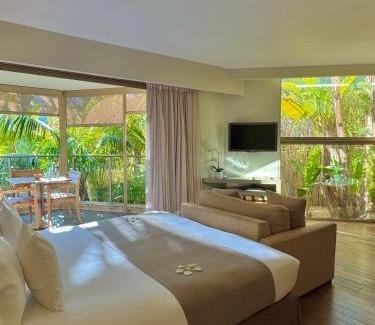Riou - Petit Juas - Av de Grasse Casa | Cannes Villa St Barth