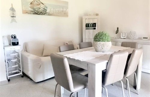 Cannigione Apartamento | Cannigione - Villa a stone's throw from the beach
