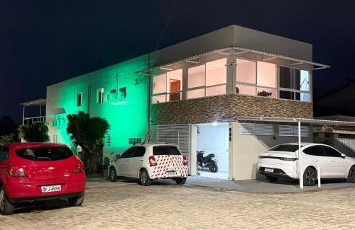 Alto da Boa Vista Casa | Cantinho Aconchegante- Quarto 03 Família - com AR