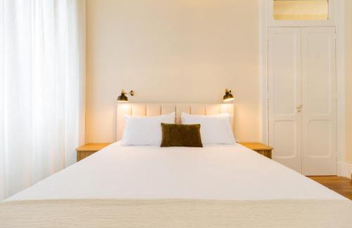 Ponta Delgada Casa | Canto do Atlantico - City Centre with Air Conditioning, Private Garage and Outdoor Patio