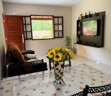 Macae Casa | Canto dos Pássaros, Sana