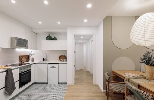 La Ribera Apartamento | Cantone - 2 bedrooms, balcony and terrace in Ciutat Vella