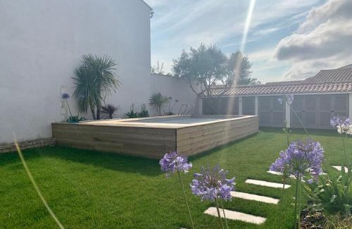 Saint-Martin-de-Re Casa | CAP O SUD grande maison avec Piscine à St Martin de Ré