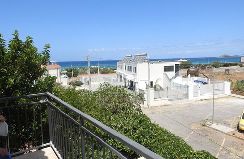 Capaci Apartamento | Capaci - apartamento con vistas al mar - 150 metros de la playa