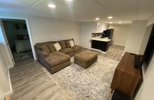Marstons Mills Casa | Cape Cod location with 6 bedrooms and 4 baths, well furnished for your comfort!