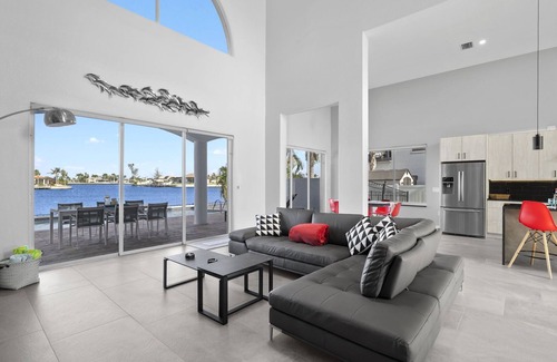 Burnt Store Casa | Cape Coral Retreat! Chic 3-BR w/ PVT Patio & Pool