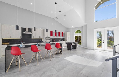 Burnt Store Casa | Cape Coral Retreat! Chic 3-BR w/ PVT Patio & Pool