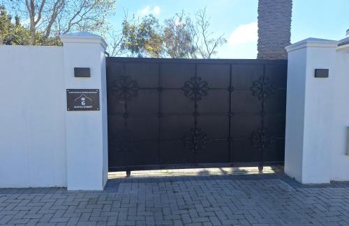 Trawal Casa | Cape Dutch haven