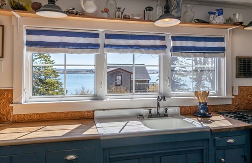 Yarmouth Casa | Cape Forchu Coastal Retreat