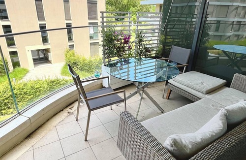 Saint-Sulpice Apartamento | Cape Homes St-Sulpice