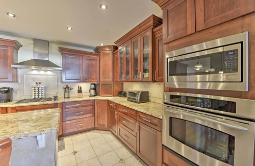 Lower Township Casa | Cape May Getaway w/ Private Deck & Hot Tub!