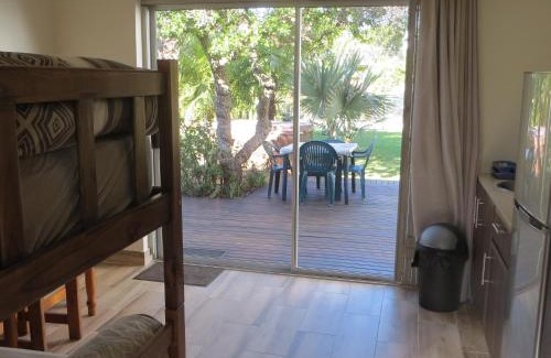 Flamingo Vlei Casa | Cape Oasis Guesthouse