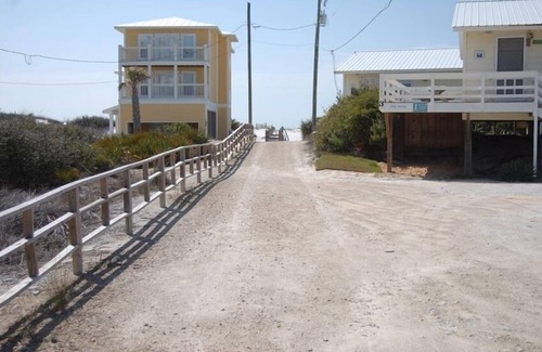 Cape San Blas Cabaña | Cape San Blas Cottage - Playa del Cabo - pasos de la playa
