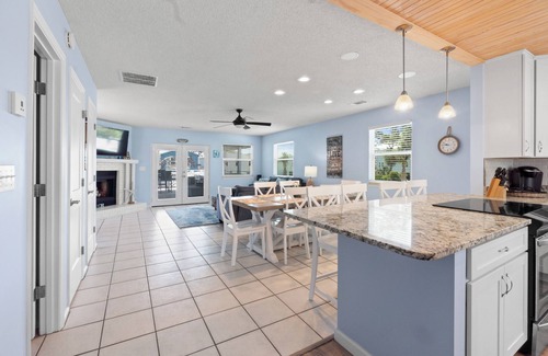 Cape San Blas Casa | Cape San Blas | Short Walk | Gulf View | Pet OK | Sleeps 8