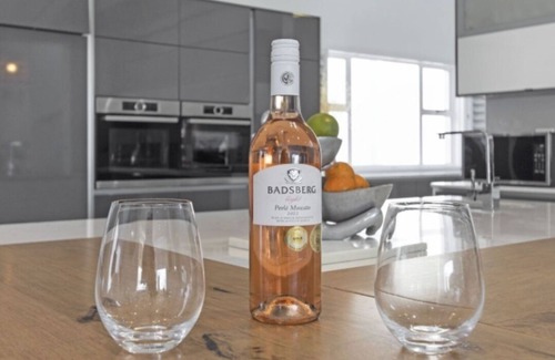 West Beach Casa | Cape Town Beach Home with Panoramic Ocean and Table Mountain Views. 11pax