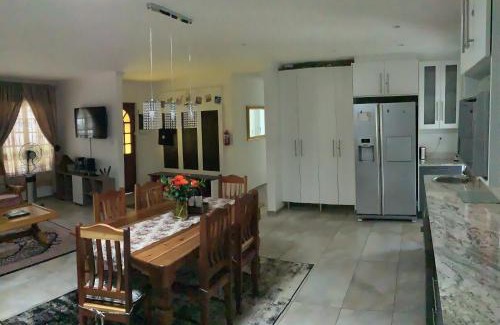 Cape Town Casa | Cape Town gem "Maratski House"