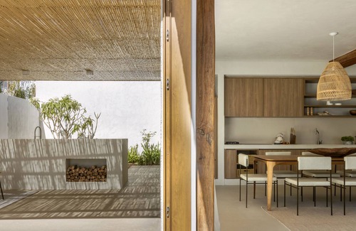 Alto Paraiso de Goias Casa | Capim Santo House. Wabi Sabi living & SPA