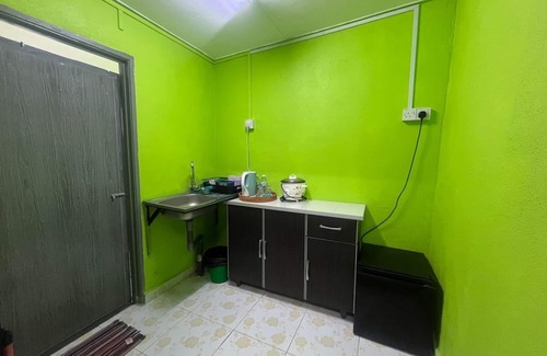 Kuala Kurau Hotel | Capital O 91206 Homestay Pelangi Ban