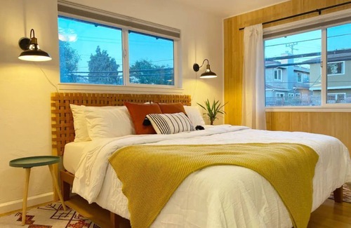 Capitola Casa | Capitola Nest: 1 Bedroom Suite with Living/Kitchen