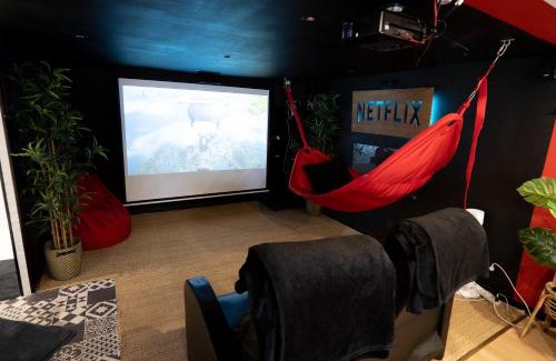 Valenciennes Apartamento | Capsule Cinéma - Balneo home cinema playstation 5