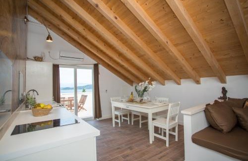 Racisce Apartamento | Captain's Attic