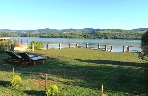 Cerevic Casa | Captain's house by the Danube river