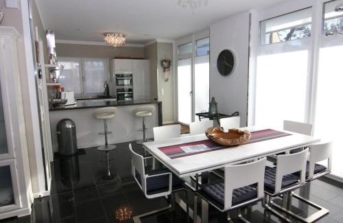 Karlshagen Casa | Captain's House Comfortable holiday residence