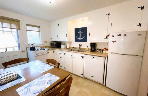 East Orleans Cabaña | Captain's Quarters by Nauset Beach