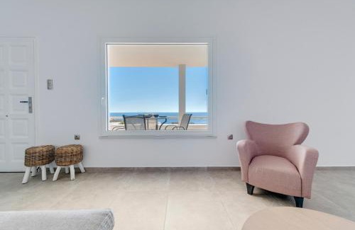 Megas Gialos Casa | Captain View