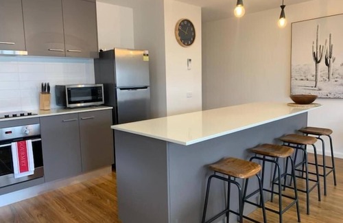 Paynesville Apartamento | Captains Cove Luxury Apartments - 1st Floor Spa Deluxe
