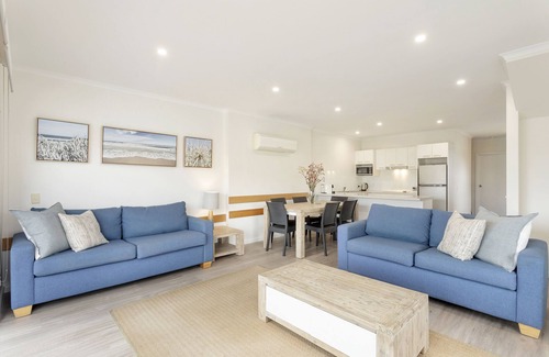 Paynesville Apartamento | Captains Cove Waterfront Resort