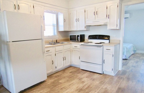 Nags Head Apartamento | Captains Quarters, NUEVO 2018, a menos de 1 cuadra de la playa !!Porche Cubierto